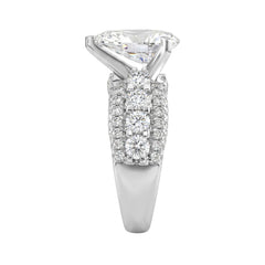 LADIES RING 5 1/4CT ROUND/ PEAR DIAMOND 14K WHITE GOLD (CENTER STONE PEAR DIAMOND 3CT )