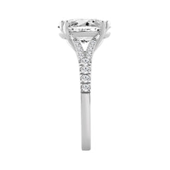 14K WHITE GOLD 2 3/4CT ROUND/OVAL DIAMOND LADIES BRIDAL RING (CENTER STONE OVAL DIAMOND 2 1/2CT)