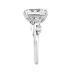 Luxury 14K White Gold 5 1/2Ct Lab-Grown Diamond Ring 5Ct Emerald Center With Marquise &amp; Round Side Stones For Women Engagement Ring (Color F-G -Clarity Vs1/Vs2)