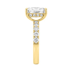 Elegant 14K Yellow Gold Ladies Ring With 4.00Ct Round And Radiant Diamonds In A Sparkling Hidden Halo Ring 3.00Ct Radiant Center Stone (Color F-G -Clarity Vs1/Vs2)